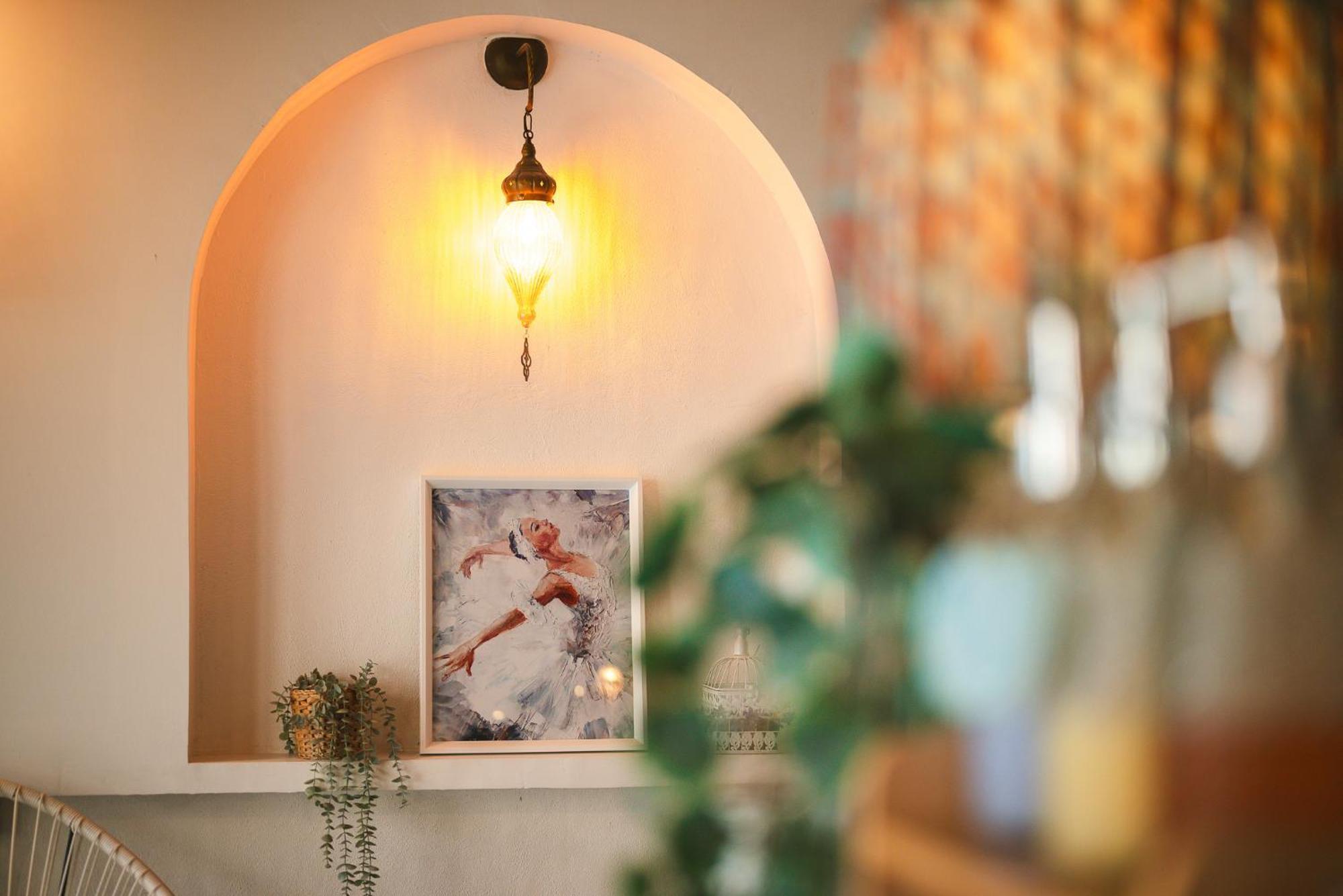 White Wall Riverfront Hotel Kamphaeng Phet Bagian luar foto